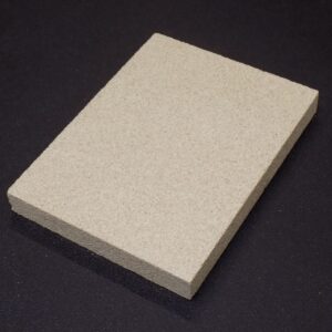 Aduro 16 Bodenstein hinten