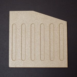 Aduro 16 Seitenstein links