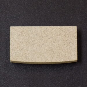 Aduro 7.1 Bodenstein vorne