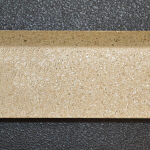 Aduro 7 Seitenstein rechts vorne