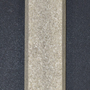 Fireplace Amarant Seitenstein links hinten