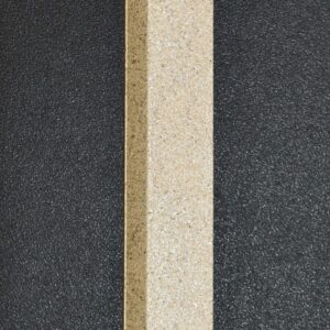 Heta Oura Seitenstein rechts vorne A