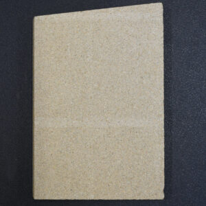 Justus Agero W+ Seitenstein rechts hinten A