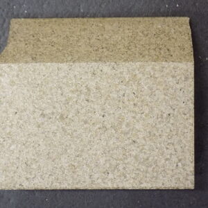 Lotus Mira 4 Seitenstein rechts mittig