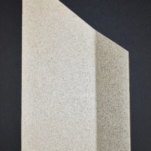 MEZ Catania Seitenstein links B