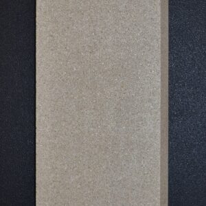 Varde Ovne Uniq 2 Seitenstein links vorne